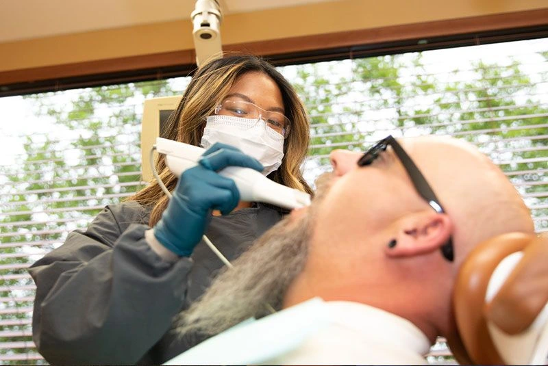 Full-mouth dental implant restoration